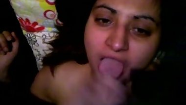 Aruna the Indian desi swinger in usa, Huge Cocktroversy 5