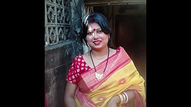 Desi Lady Photo Transaction