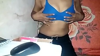 Indian Girl Masturbating with BoyFriend